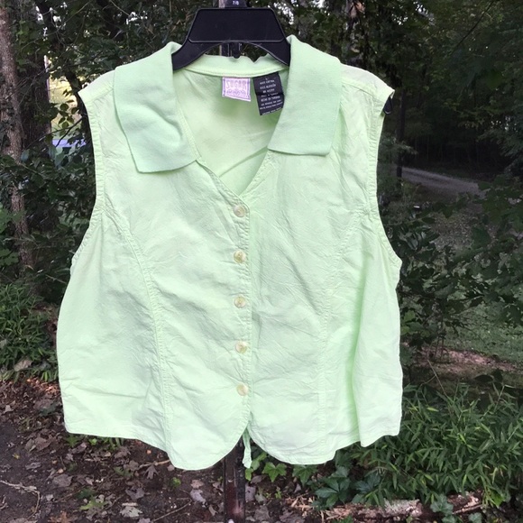 Onque Casuals Tops - Onque Casuals Leopard Ruched Tank Top L & Sleeveless Green Tie Back Button Top L